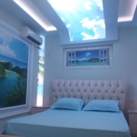 Hotel Buza New Shtoj Bagian luar foto