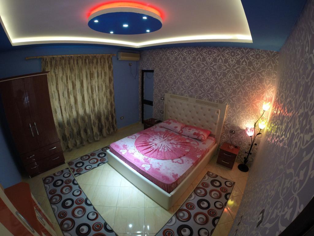 Hotel Buza New Shtoj Ruang foto