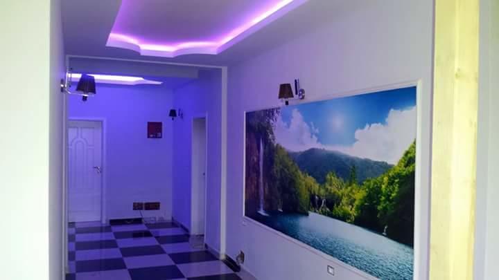 Hotel Buza New Shtoj Bagian luar foto